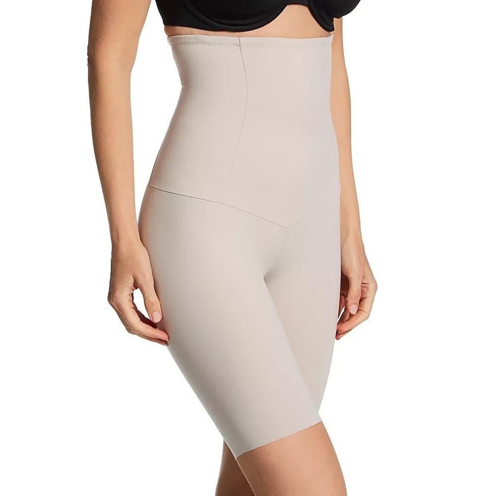 Leonisa Women's Extra High Waisted Firm‎ Shaper Shorts Nude Size Small NEW